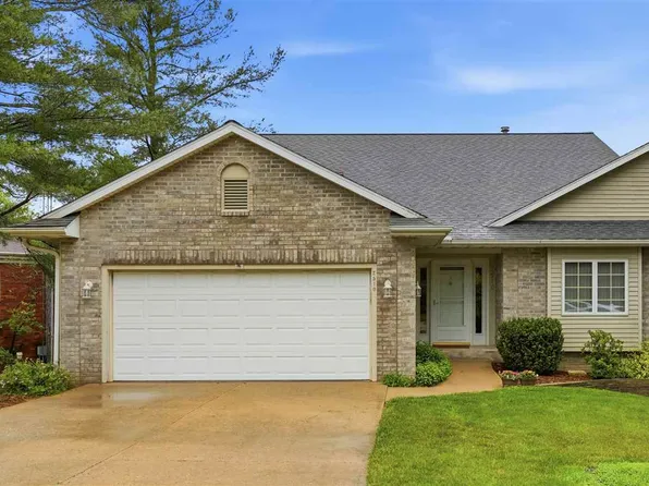 2510 Bluffwood Cir, Iowa City, IA 52245