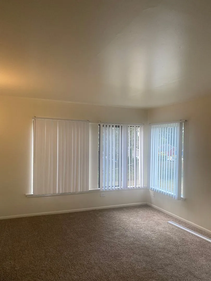 Lao, LLC — Photo 3