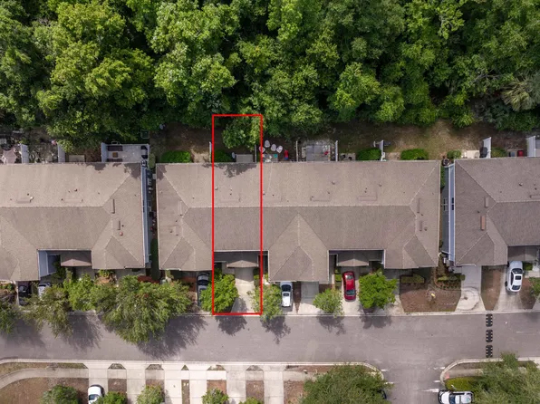 816 S Black Cherry Dr, Saint Johns, FL 32259