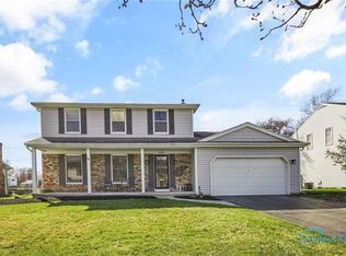 5965 Rockdale Ln, Sylvania, OH 43560