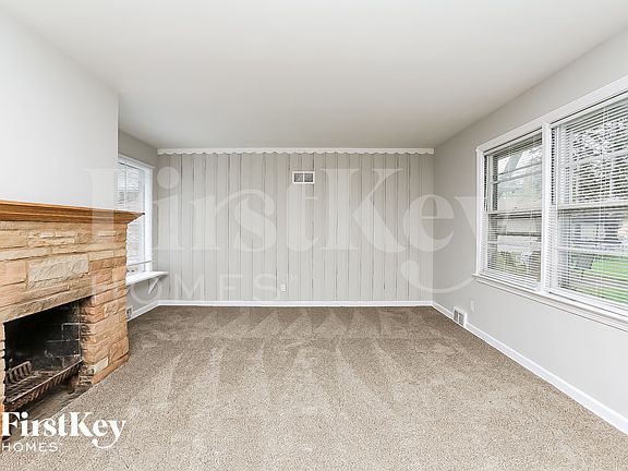 4th image of 610 N Martin Ave