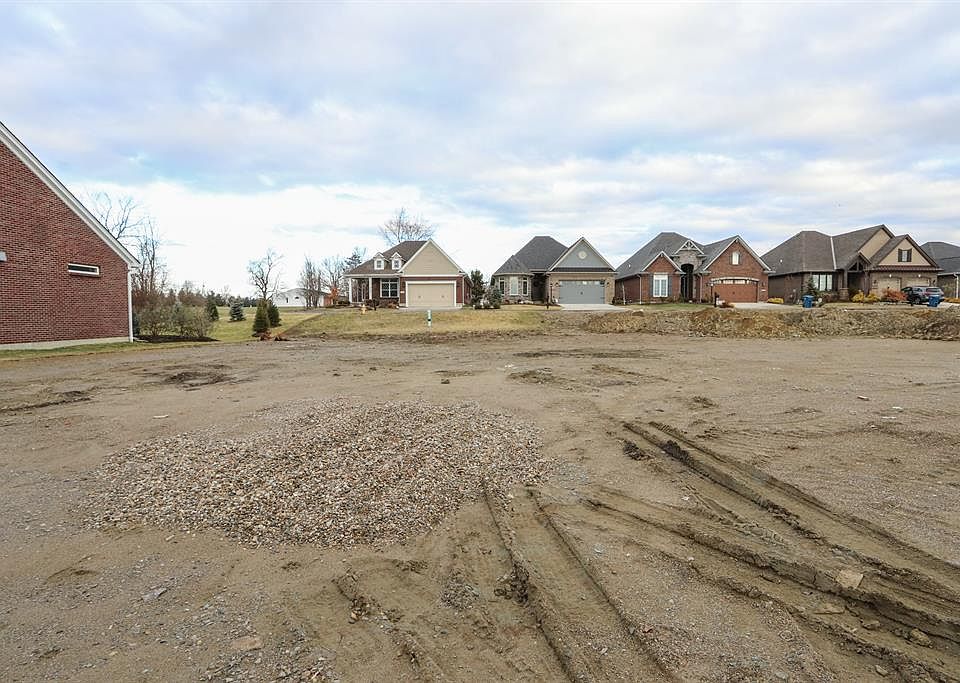 1st image of 8253 Poppy Ln