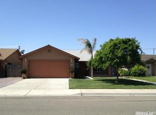 867 Magnetite Way, Waterford, CA