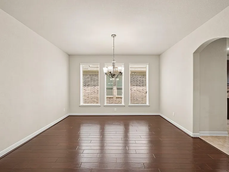 19119 Arcadia Cove Ct — Photo 5