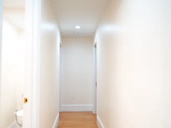 105 Dudley St #1, Cambridge, MA 02140