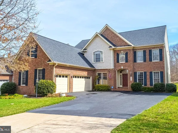 4443 Tuscany Ct, Woodbridge, VA 22192