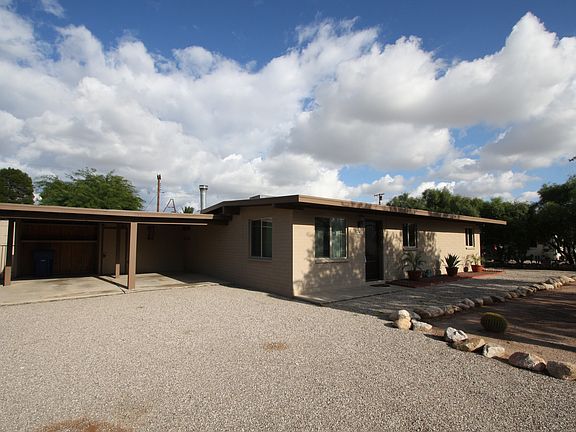 2nd image of 921 S Eli Dr