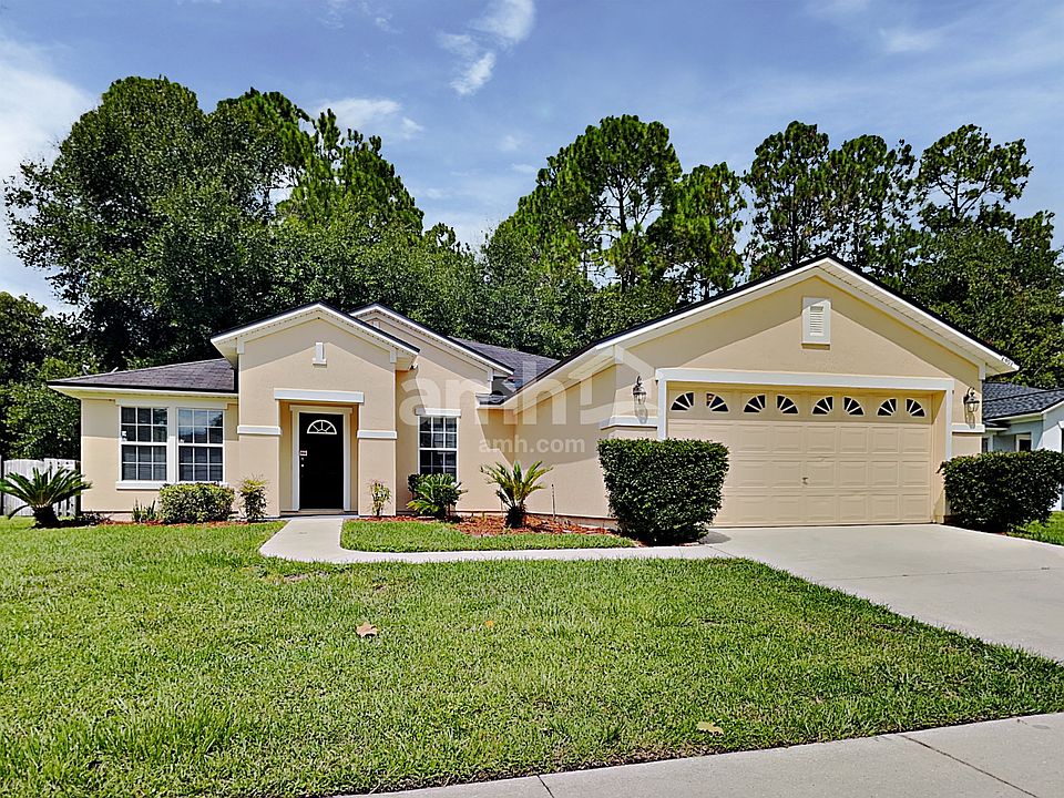 1st image of 2402 E Brian Lakes Dr