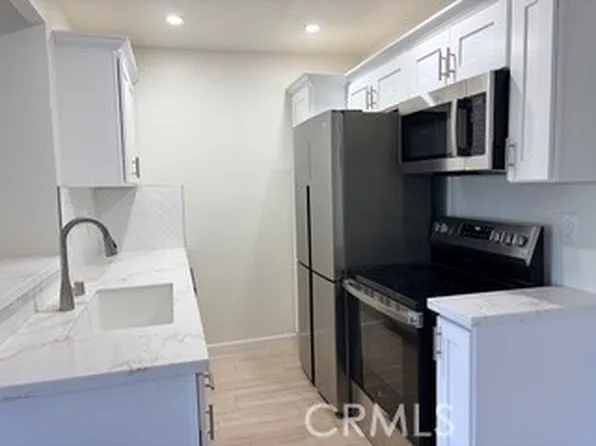 8163 Redlands St, Playa Del Rey, CA 90293