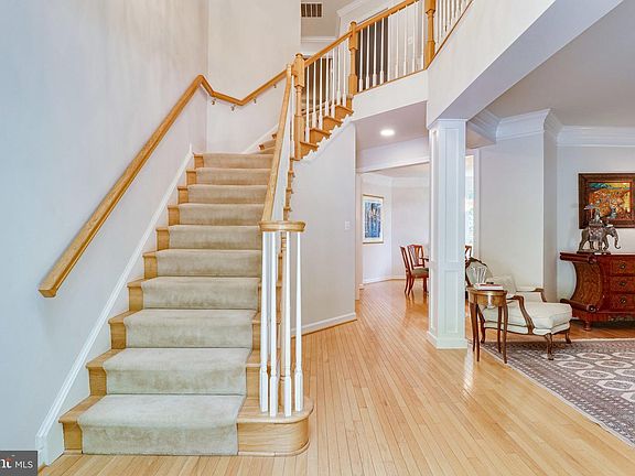 4th image of 5021 Whisper Willow Dr