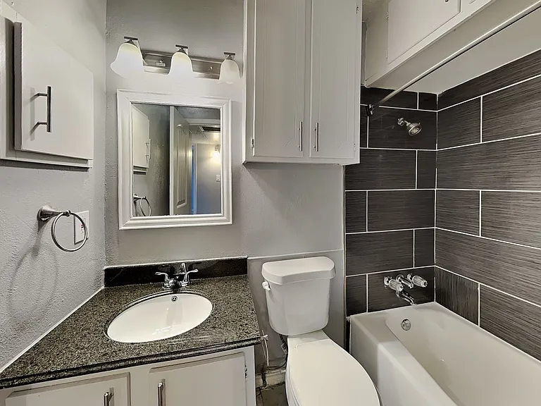 5601 Birchman Ave — Photo 7
