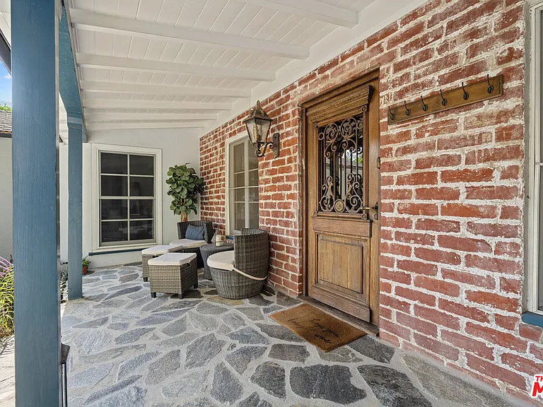1853 Nichols Canyon Rd — Photo 5