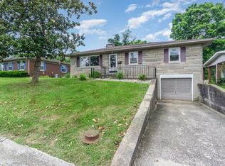406 Clay Dr, Richmond, KY 40475