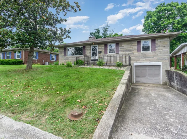 406 Clay Dr, Richmond, KY 40475