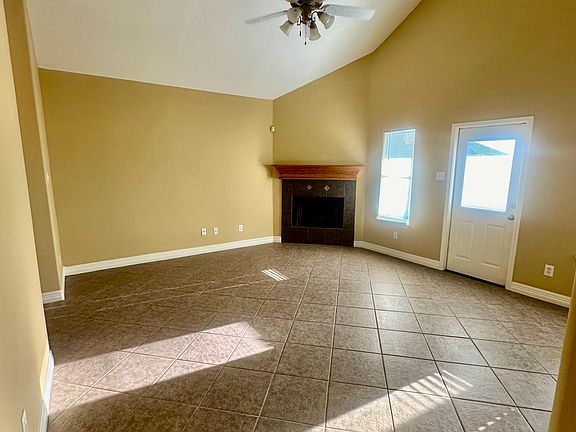 2nd image of 15433 Palmira Ave APT A
