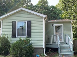 4660 Pine Hall Rd, Walkertown, NC 27051