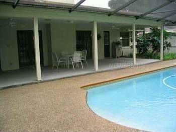 2nd image of 336 Forest Park Cir