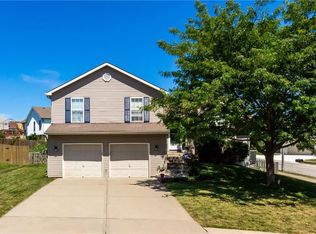 10500 NW 86th St, Kansas City, MO 64153