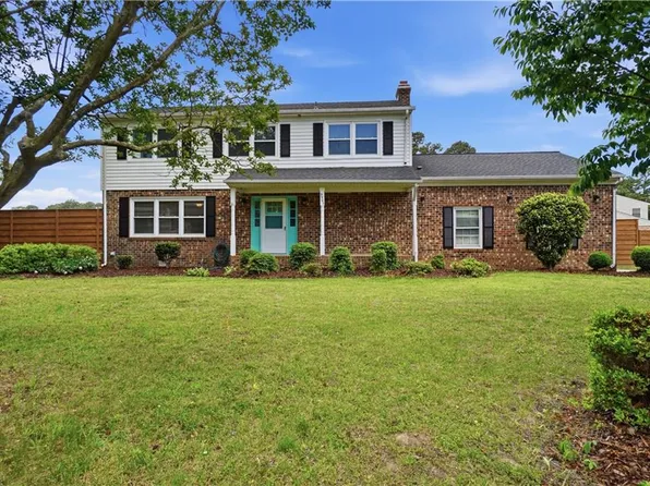 3501 Kings Lake Dr, Virginia Beach, VA 23452