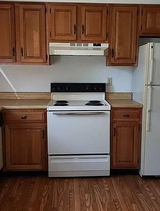 3rd image of 1022 Brandy Ln