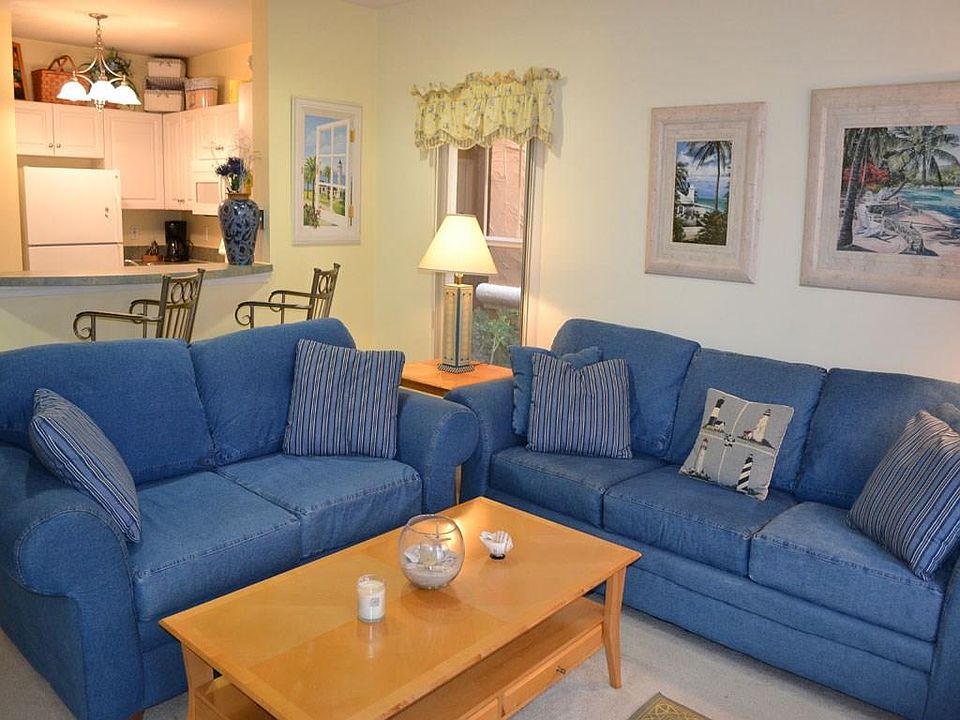 1st image of 5035 Fairways Cir Unit 107