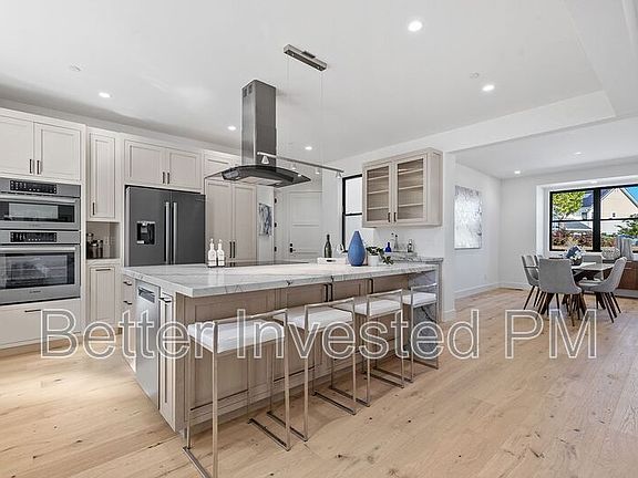 3rd image of 2012 Eagle Ct