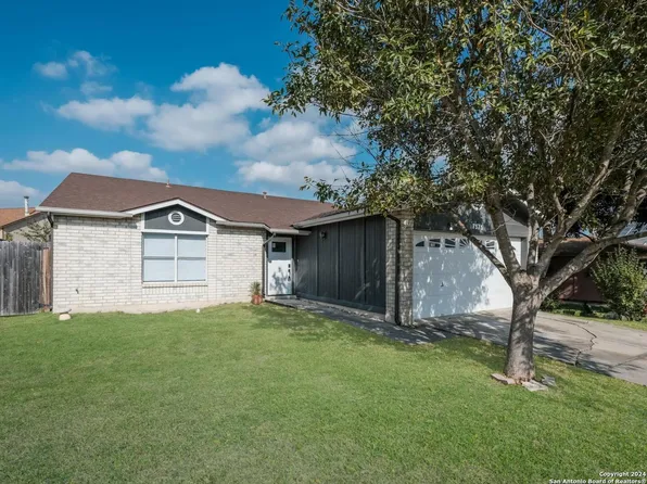 7575 LONGING TRL, San Antonio, TX 78244