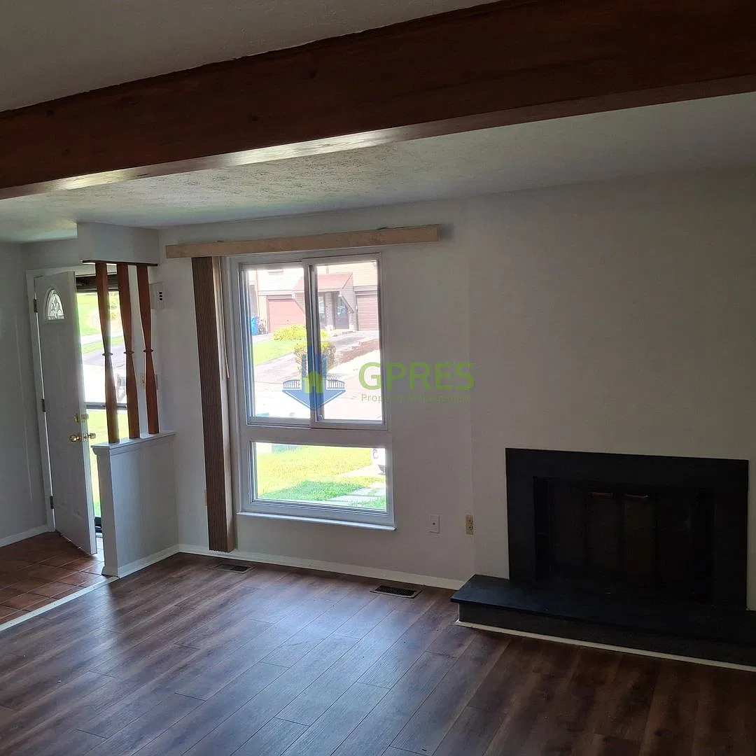 3-bedroom townhouse in Plum borough — Photo 3