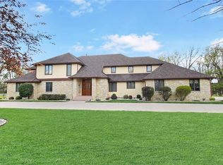 700 Quail Creek Rd, Parsons, KS 67357