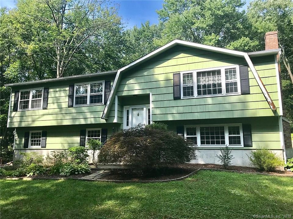 1st image of 94 Rolling Hills Dr