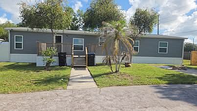 1st image of 6999 Pompeii Rd