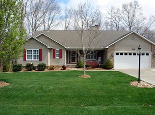 124 Cappshire Rd, Fairfield Glade, TN 38558