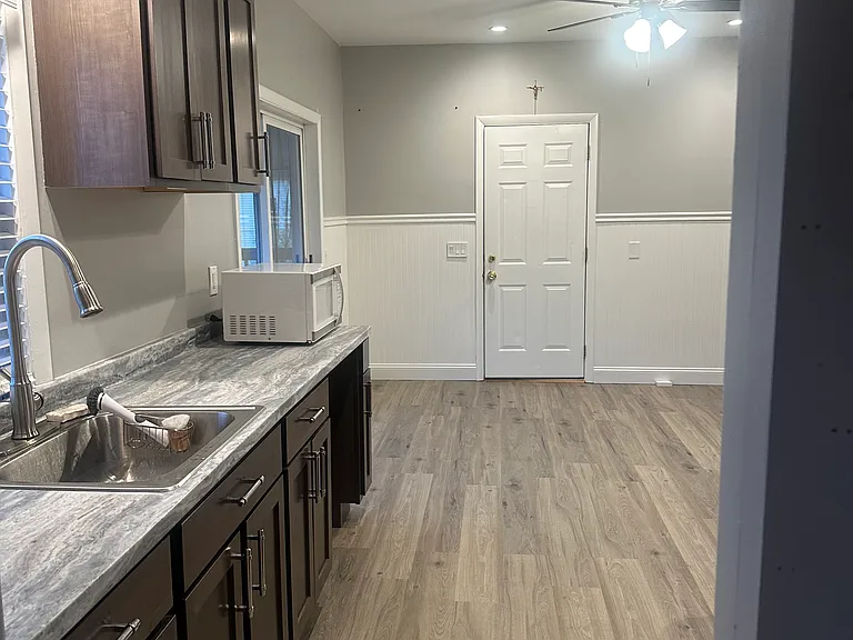 760-762 Hampden St #2 — Photo 1