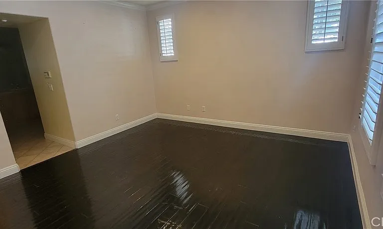 170 Hayward — Photo 13