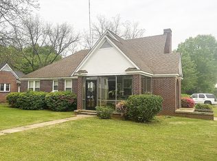 700 S Cummings St, Fulton, MS 38843