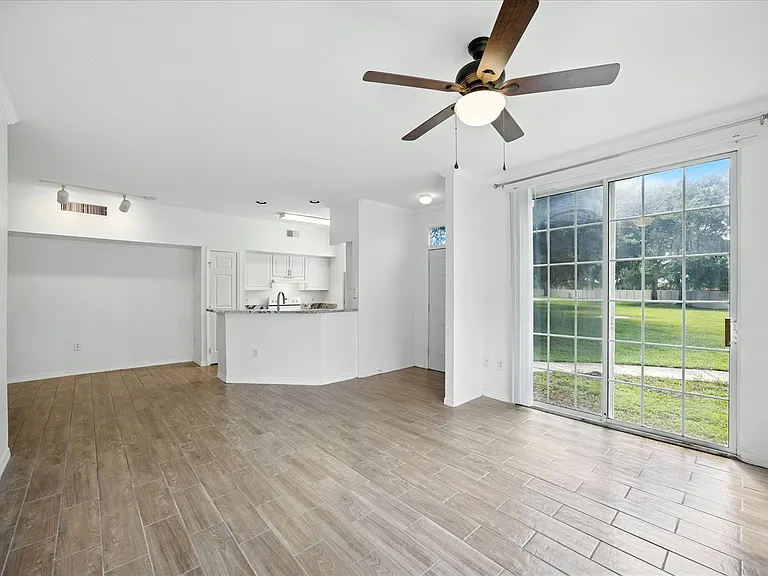 10418 White Lake Ct #10418 — Photo 5