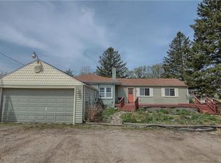 9101 Division Rd, Casco, MI 48064