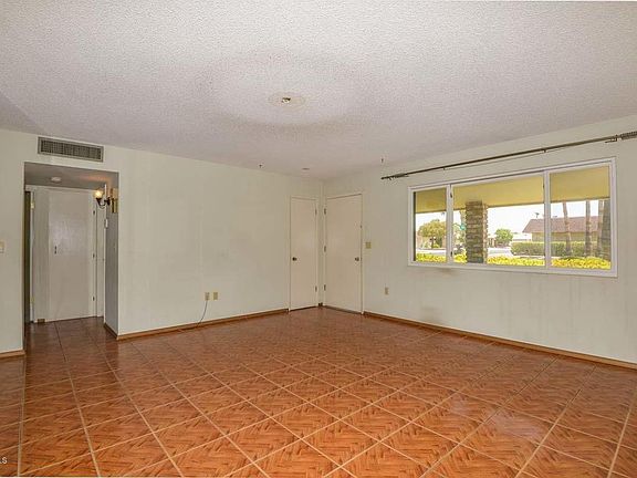 4th image of 10802 W Sarabande Cir
