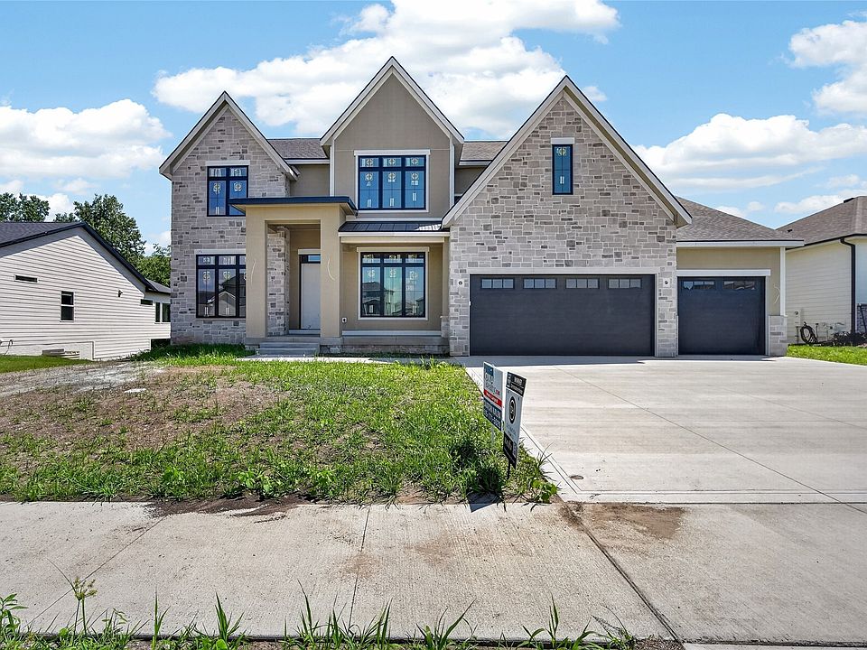 1st image of 930 Harrington Way