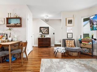 5041 Country Club Dr, Rohnert Park, CA 94928