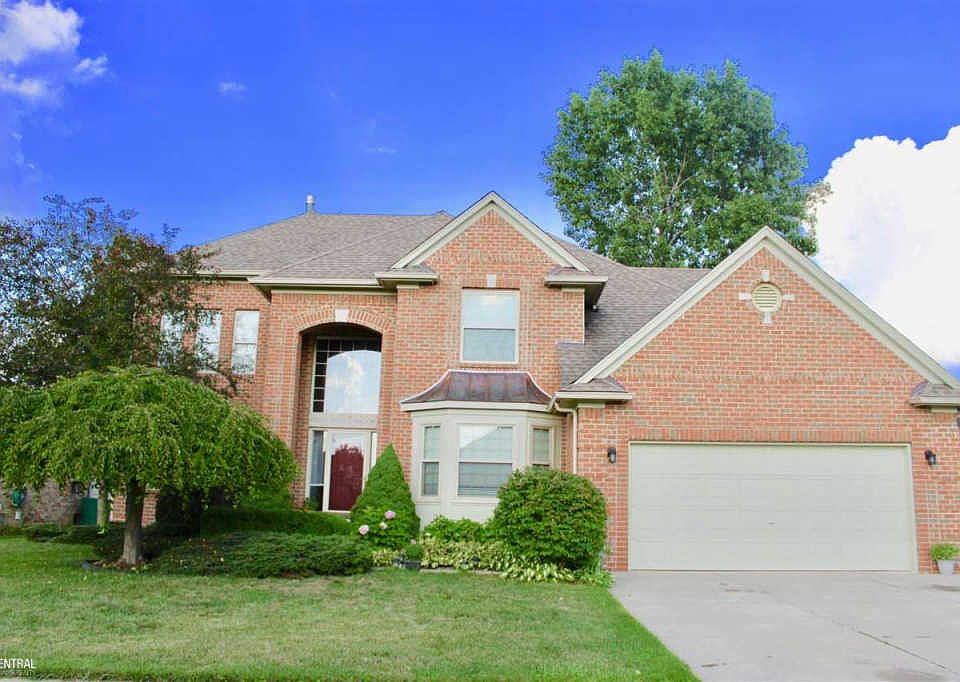 1st image of 47230 Stony Brook Dr