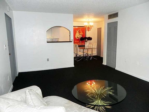 3rd image of 10834 N Kendall Dr APT X13