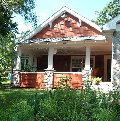 1st image of 216 Fairwood Pl