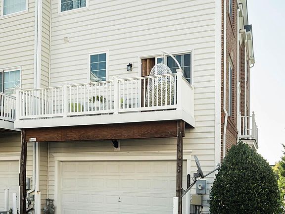 4th image of 14606 Cadbury Way