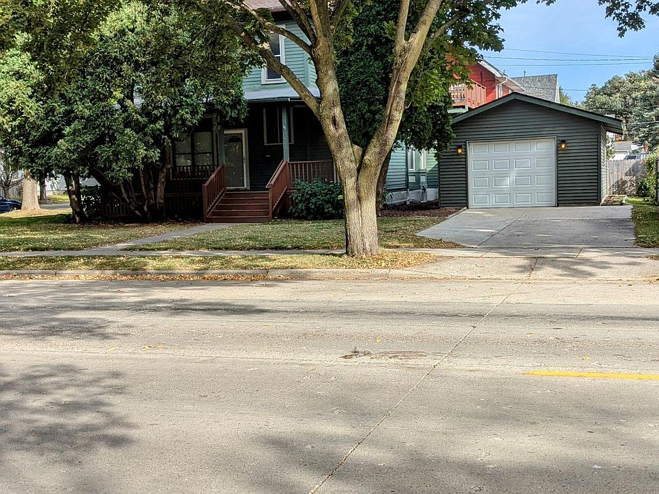 1st image of 403 S Cedar Ave