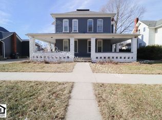 306 S Guilford St, Garrett, IN 46738