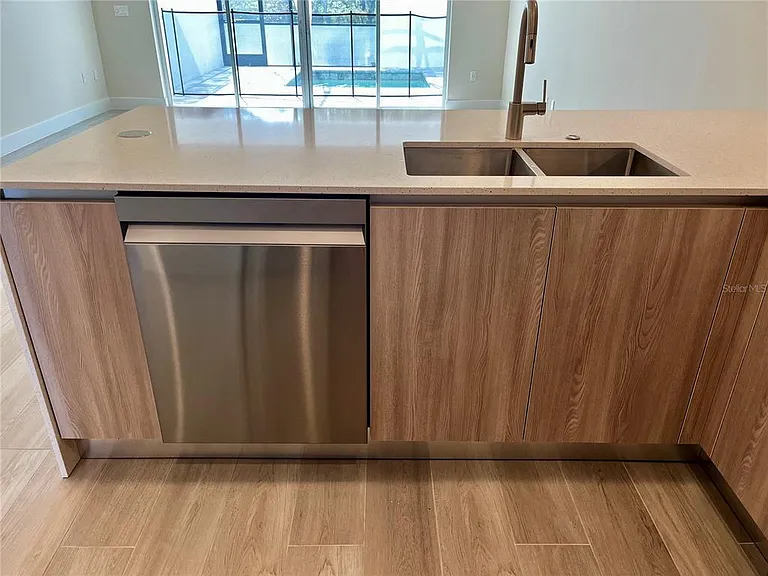 1427 Serendipity Ln — Photo 24