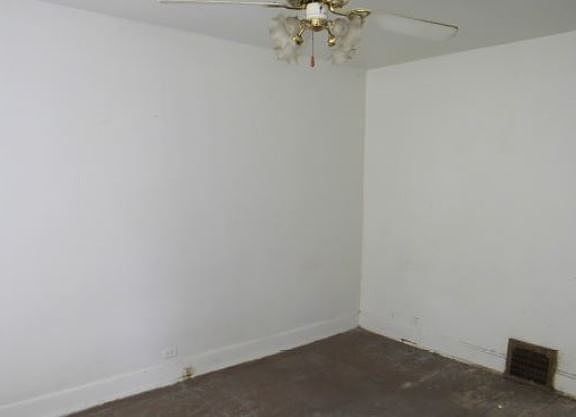 3rd image of 12949 Mozart St
