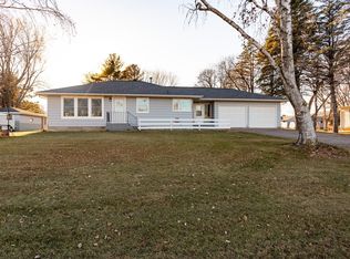 1605 N High St, Lake City, MN 55041