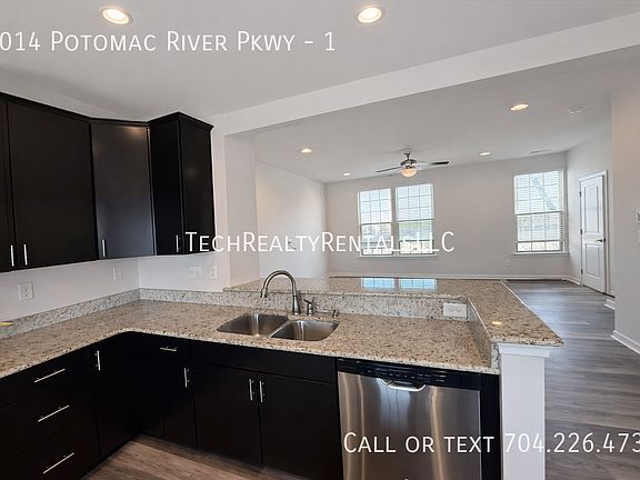 3rd image of 3014 Potomac River Pkwy #1